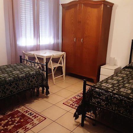 Locazione Menini - Appartamento Zona Stazione Padova Luaran gambar